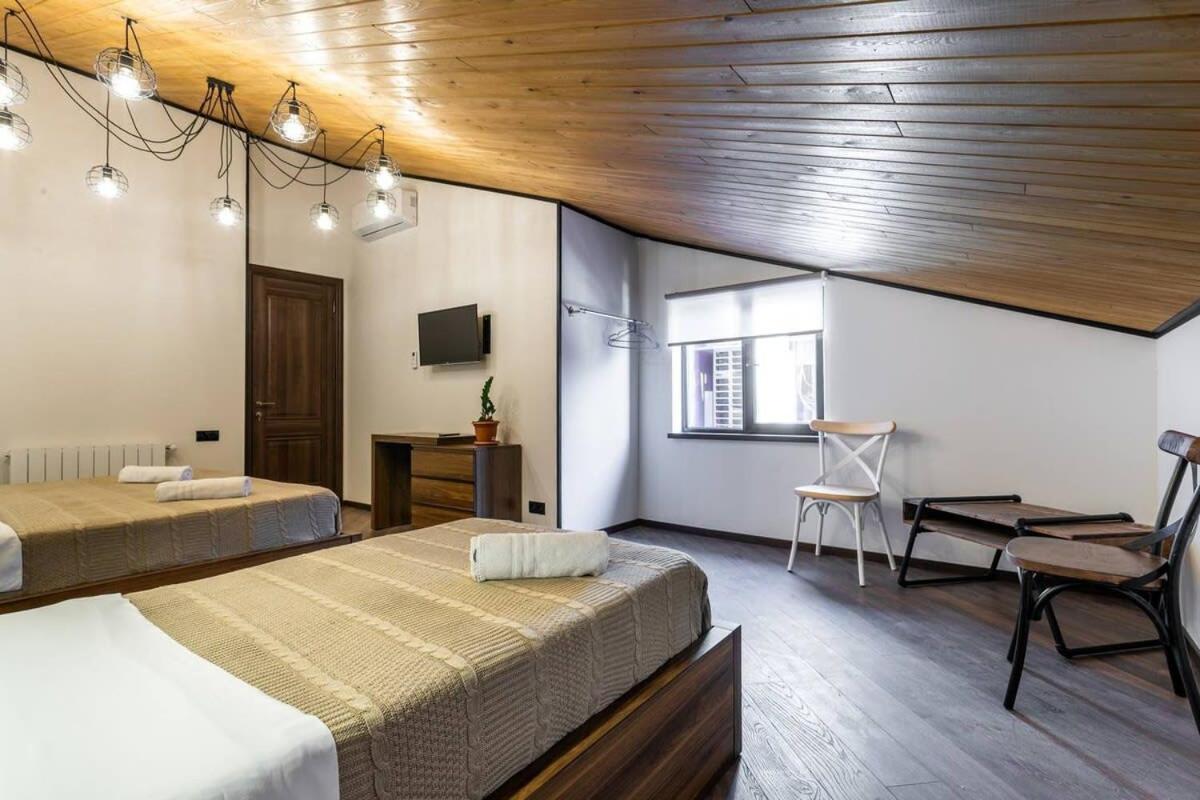 3Br Apt W Huge Terrace & Magnificent Views ティビリシ エクステリア 写真